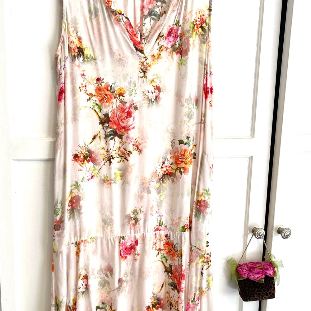 Velvet by Graham & Spenser Medium Dress